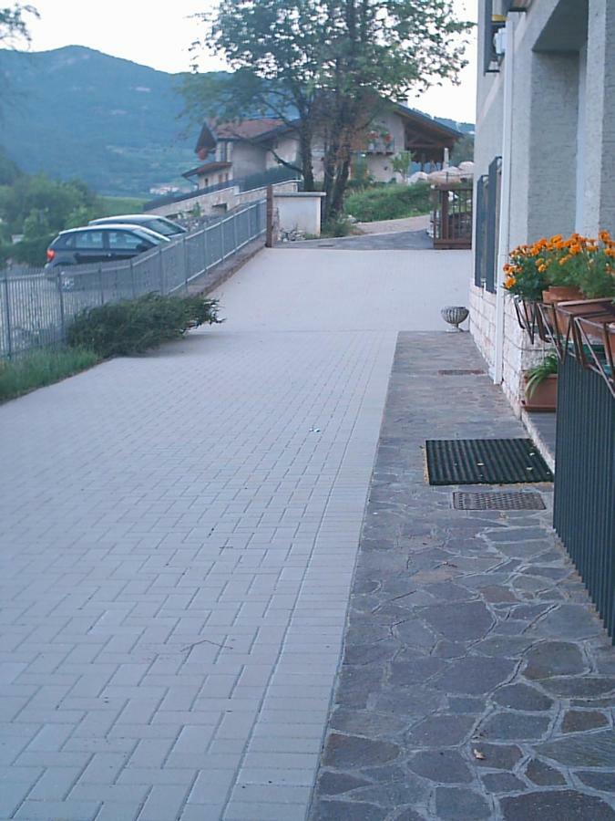 B&B La Pinara Trento Exteriör bild